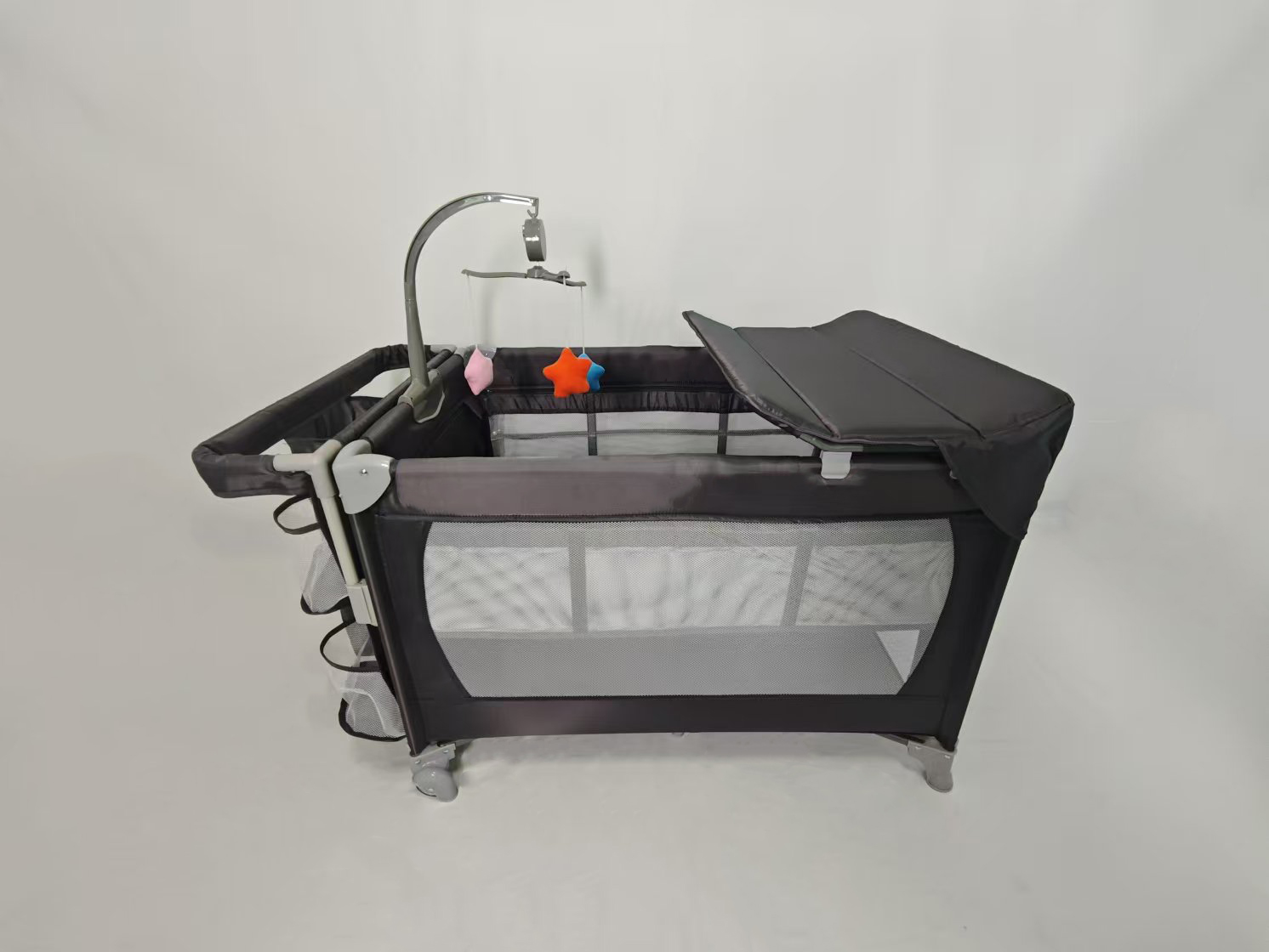 Crib quality cradle bed skin-friendly fabric baby cradle bed_复制